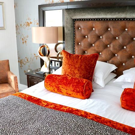 The Old Mill Inn Pitlochry Extérieur photo