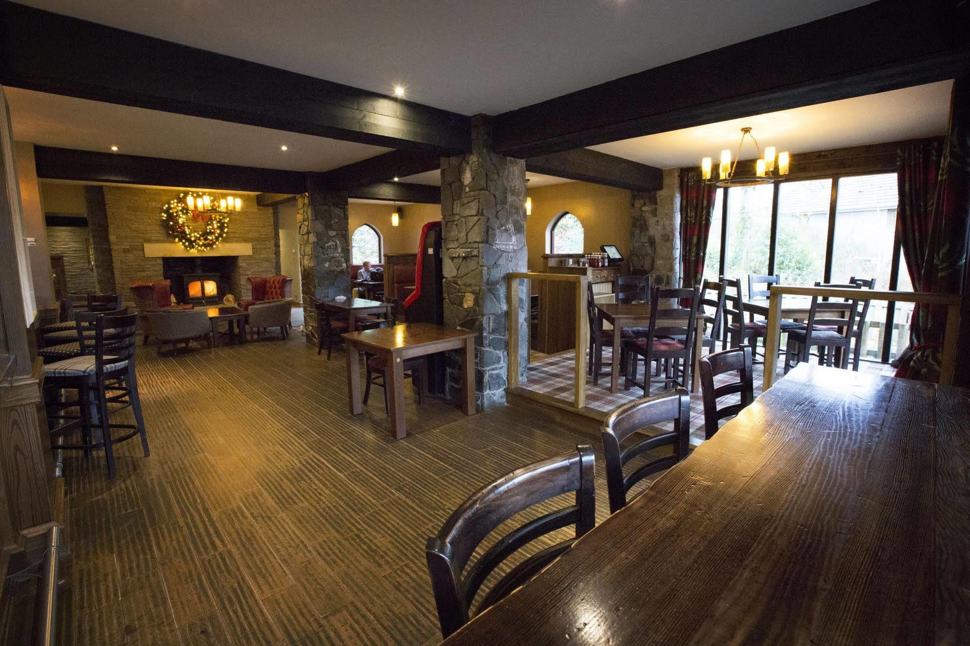 The Old Mill Inn Pitlochry Extérieur photo
